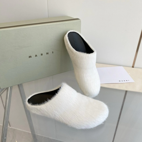 2024 Women Marni White Pony Hair Leather Mules MJ00320