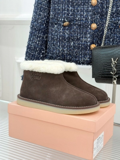 Miu Miu Retro Shearling Platform Snow Boots - KFY00300