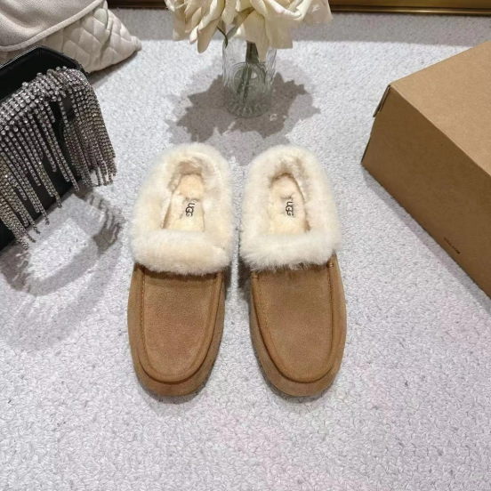 UGG Ansley Mule Shoe - MJ00